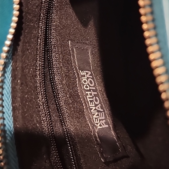 Kenneth Cole Reaction mini should bag turquoise - Picture 8 of 12
